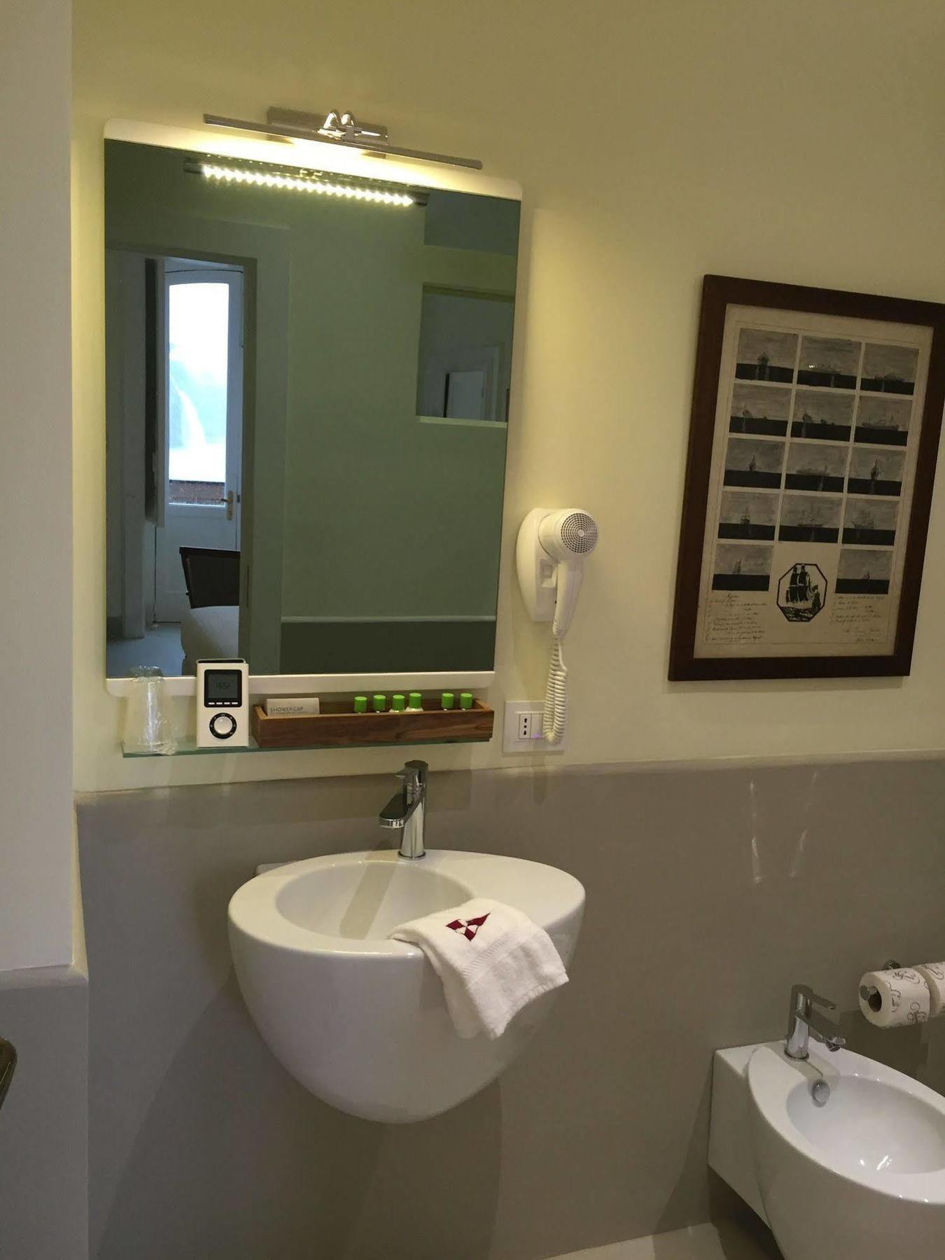 Yacht Club Capo Cervo Suites B&B ソレント エクステリア 写真